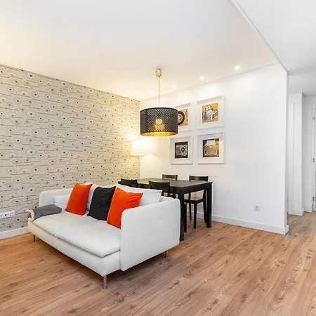 Apartament Whome Oasis Extravaganza: Lisbon's Supreme Retreat Lizbona
